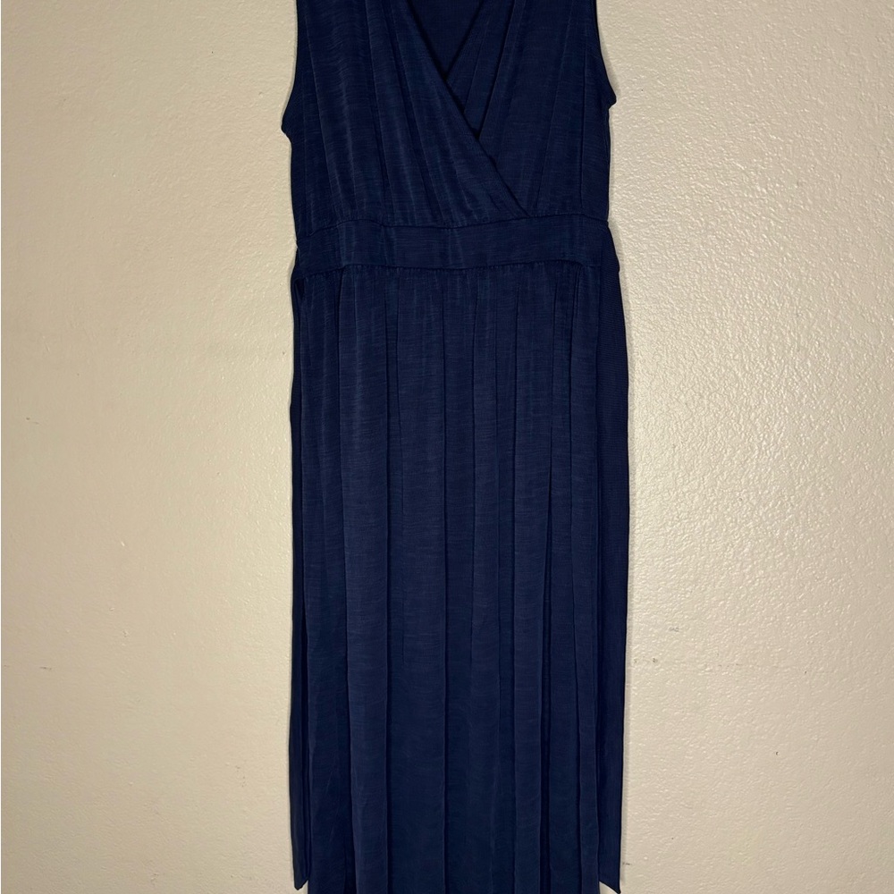 Nicole Miller Navy Sleeveless Pleated Midi Dress with Waist Tie - Size L - Picture 2 of 7